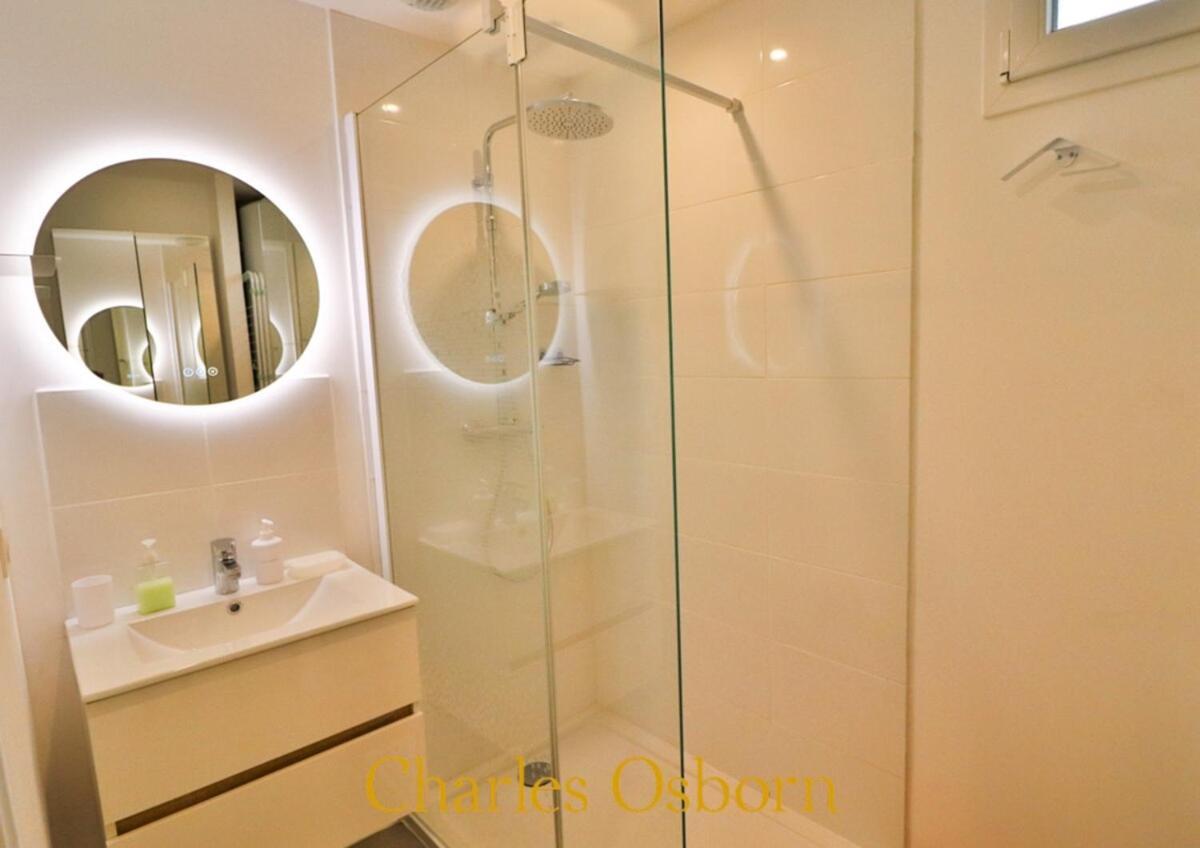 Tadacorbu - Apt Renove 3*, Calme En Centre-Ville Сет Екстериор снимка