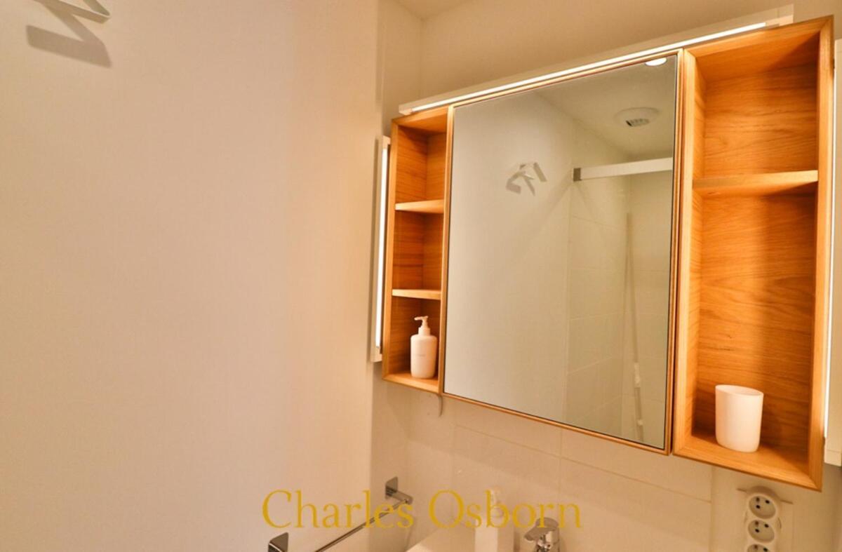 Tadacorbu - Apt Renove 3*, Calme En Centre-Ville Сет Екстериор снимка